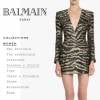 O vestido da Balmain usado por Alessandra Ambrosio e Beyoncé pode ser encontrado no site da grife no valor de € 3.197, cerca de R$ 13 mil