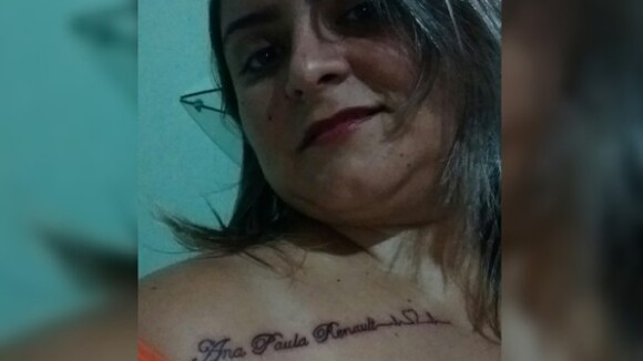 Ex-BBB Ana Paula Renault reprova fã que tatuou seu nome: 'Não quero incentivar'