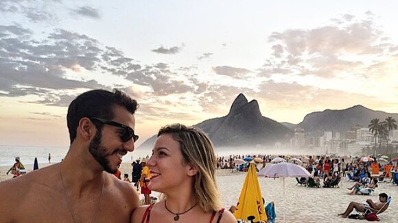 Cacau e Matheus, do 'BBB16', conhecem pontos turísticos no Rio: 'Feliz contigo'