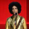 Segundo fontes do site 'TMZ', o cantor Prince sofreu uma overdose seis dias antes de morrer