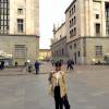 Vanessa Giácomo exibe look estiloso ao posar em Torino, na Itália