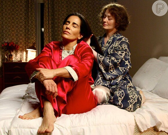 Gloria Pires com Miranda Otto no filme 'Flores Raras'