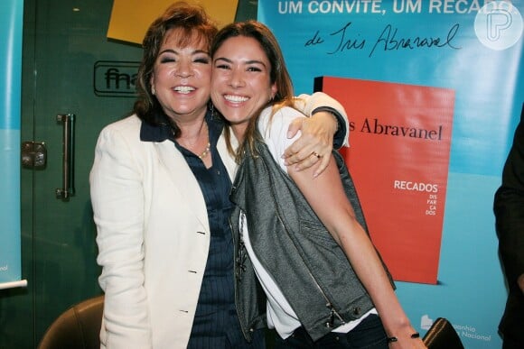 Patricia Abravanel com a mãe, a autora de novelas Iris Abravanel