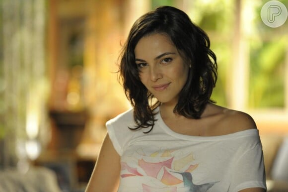 Tainá Müller deve ser anunciada com a substituta de Alinne Moraes na novela 'Em Família', noticiou o jornal 'O Globo' deste domingo, 20 de outubro de 2013