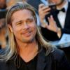 Brad Pitt não usa mais sabonete e desodorante. Em prol do meio ambiente, o ator está se lavando com uma combinação de limão, água e vinagre de cidra de maçã, segundo notícia publicada em 29 de outubro de 2013