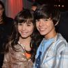 Larissa Manoela namora o ator Thomaz Costa, de 13 anos