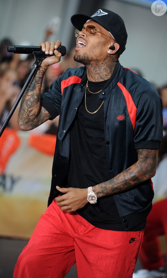 O tribunal de Los Angeles ainda vai determinar se Chris Brown violou a condicional