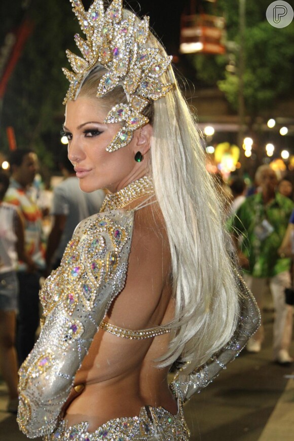Antonia Fontenelle quer fazer bonito no Carnaval do Rio de Janeiro de 2014