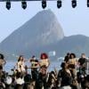 Anitta se apresentou no Rio de Janeiro com o Pão de Açúcar ao fundo