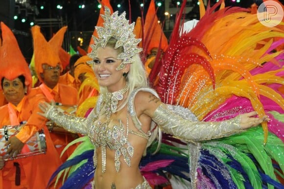 Antonia Fontenelle volta ao carnaval de 2014, mas ainda não divulgou em qual escola