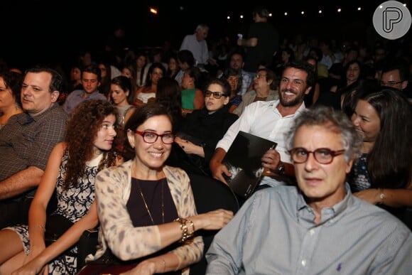 Bárbara Paz, Rodrigo Lombardi e Lilia Cabral sentaram juntos e conversaram antes de 'Elis - A Musical' começar