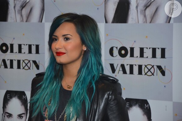 Demi Lovato passará por São Paulo, Rio de Janeiro, Brasília, Belo Horizonte e Porto Alegre, nos meses de abril e maio de 2014, com a turnê "The Neon Lights Tour", em 18 de novembro de 2013