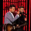 Draco Rosa se apresentou no Grammy Latino ao lado de Ricky Martin, seu companheiro nos tempos de Menudo
