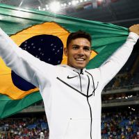 Rio 2016: famosos festejam ouro e recorde de Thiago Braz no salto com vara