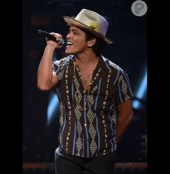 Música do cantor Bruno Mars é uma das 39 do disco