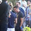 Zac Efron foi assediado por fãs nesta quarta-feira 17 de agosto de 2016 em Copacabana, Rio de Janeiro, onde gravou um programa para uma emissora americana que está fazendo a cobertura da Olimpíada Rio 2016