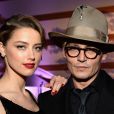 Johnny Depp também teve a ordem de restrição sobre a ex-mulher Amber Heard retirada