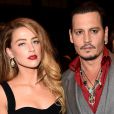 Johnny Depp e ex-mulher, Amber Heard, firmam acordo de divórcio em audiência nesta quarta-feira, dia 17 de agosto de 2016