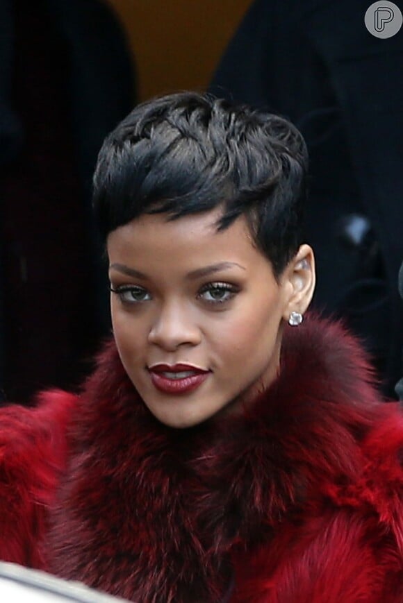 Rihanna nem percebeu que estava sendo clicada