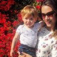 Fernanda Machado posa com o filho Lucca, de 1 ano e 2 meses, nesta segunda-feira, dia 22 de agosto de 206