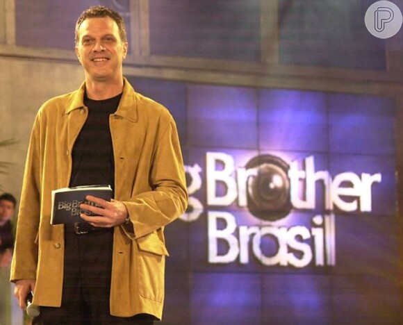 Pedro Bial retornou ao 'BBB' na segunda edição do reality, exibida em 2002