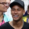Antes da partida de vôlei, Neymar passou no condomínio de Bruna Marquezine, na Zona Oeste do Rio