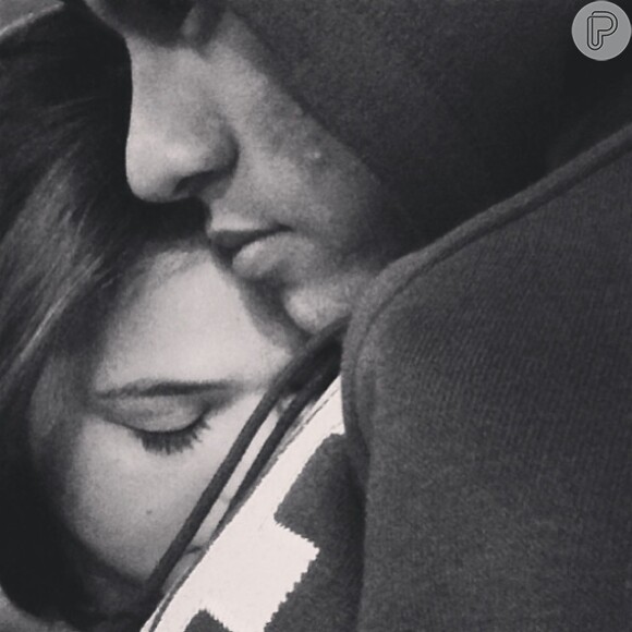 Neymar e Bruna Marquezine vivem trocando declarações de amor no Instagram