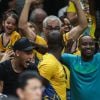 Neymar,  Thiaguinho e Rafael Zulu torcem por Bruninho na final do vôlei nas Olimpíadas