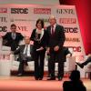 Gloria Peres recebe prêmio de 'Brasileiros do Ano' em evento em São Paulo