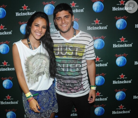 Bruno Gissoni e Yanna Lavigne curtiram juntos o quinto dia de no Rock in Rio, na sexta-feira 20 de setembro de 2013