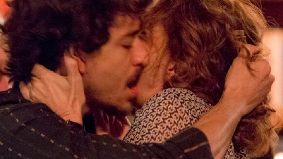 Elisa e Vicente se beijam em 'Justiça' e web reprova: 'Ele matou sua filha!'