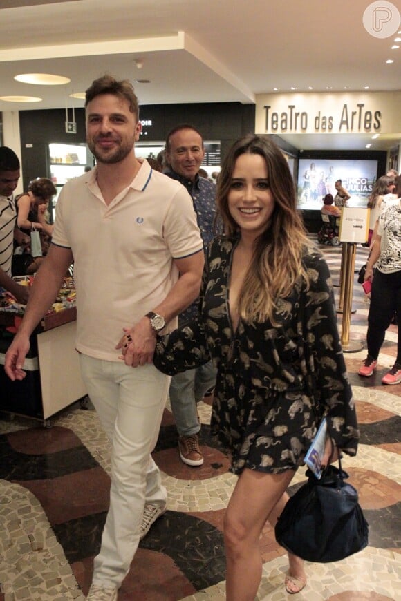 Fernanda Vasconcellos e Cássio Reis começaram a namorar em março de 2013