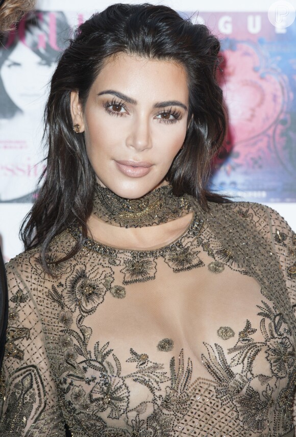 Kim Kardashian torou 6 mil selfies durante quatro dias no México