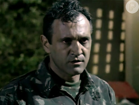 Domingos Montagner em 'Força Tarefa', seu primeiro trabalho na TV Globo, fazendo uma participação especial como Cabo Moacir