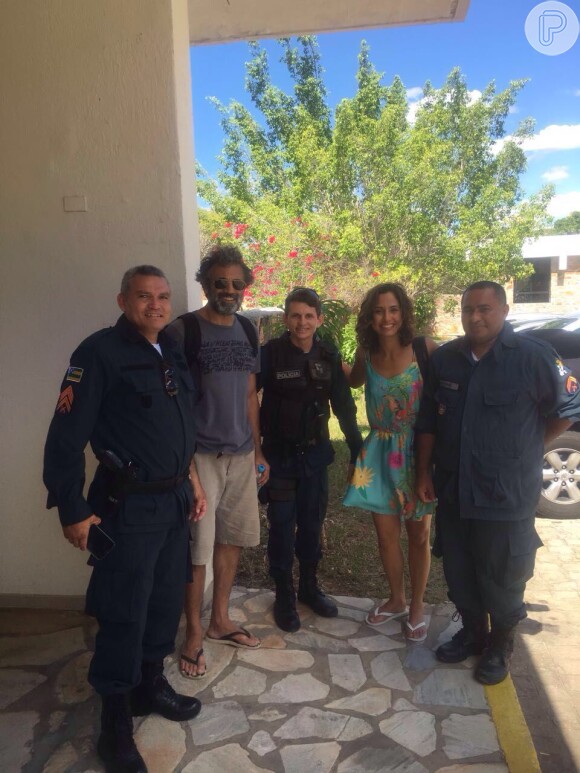 Domingos Montagner posou com Camila Pitanga e autoridades locais horas antes do acidente