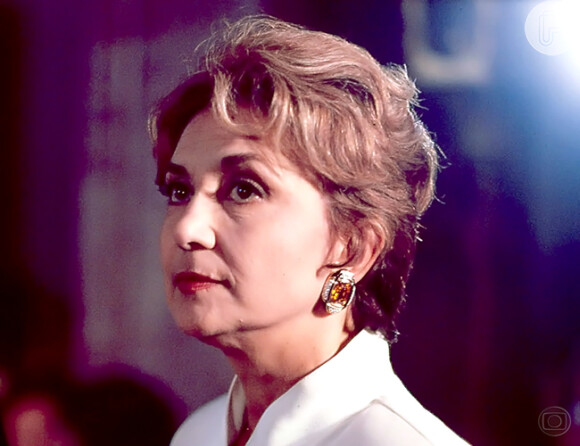 Eva Wilma esteve presente no elenco da 'Pátria Minha', em 1994, novela que deu continuidade às tramas de Gilberto Braga sobre corrupção, mesmo tema de seus trabalhos anteriores, 'Vale Tudo' (1988) e 'O Dono do Mundo' (1991)