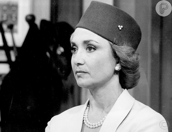 Eva Wilma esteve no elenco da primeira versão da novela 'Ciranda de Pedra', em 1981. A trama foi vendida para cerca de 40 países, como China, Estados Unidos, França, Itália, Marrocos e Suíça