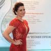 Giovanna Antonelli apostou em um vestido curto, vermelho e de renda para o evento, nesta sexta-feira, 6 de dezembro de 2013