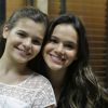 Bruna Marquezine e a irmã, Luana, almoçaram juntas para comemorar o aniversário da caçula