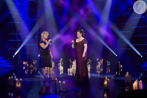 Susan Boyle dividiu o palco com Elaine Paige, por quem se revelou fã em sua primeira audição no 'Britain's Got Talent'