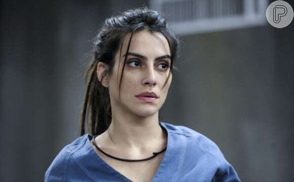 Na série 'Supermax', Cleo Pires interpreta Sabrina, uma psicóloga de personalidade forte