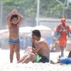 Ronaldo curtiu o dia de sol na praia do Leblon, Zona Sul do Rio de Janeiro, nesta segunda-feira, 9 de dezembro de 2013, ao lado de seu filho, Alex