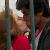 Jabá (Fábio Scalon) beija Juliana (Giulia Gayoso) outra vez, mas a menina reforça que gosta de Giovane (Ricardo Vianna), no capítulo que vai ao ar na quinta-feira, dia 06 de outubro de 2016, na novela 'Malhação: Pro Dia Nascer Feliz'