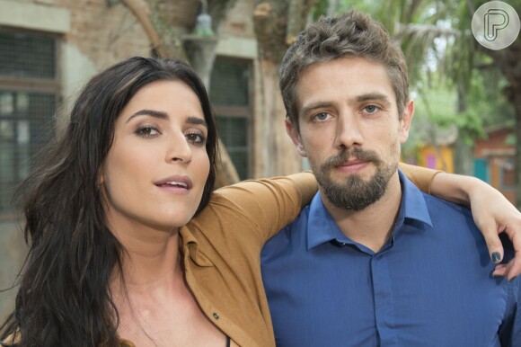 Carolina (Maria Joana) é comparsa de Cesar (Rafael Cardoso) no golpe contra Alice (Giovanna Antonelli), na novela 'Sol Nascente'