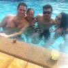 Recuperado, Pedro Leonardo curte tarde na piscina com a família em Goiânia, em 2 de janeiro de 2013