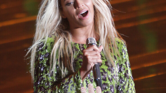 Beyoncé desbanca Taylor Swift e quebra recorde com seu quinto álbum