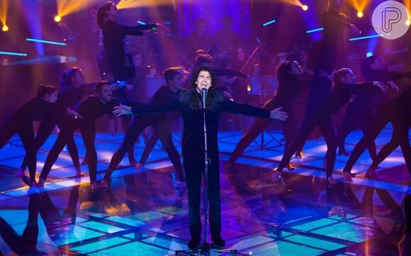 Na semifinal, Sam Alves cantou 'Você Existe em Mim', música do repertório de Claudia Leitte