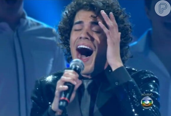 Sam Alves cantou em português e em inglês na final do 'The Voice Brasil'