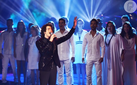 Sam Alves cantou 'Hallelujah', de Leonard Cohen, na final do 'The Voice Brasil'