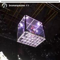 Bruna Marquezine se diverte em show de Justin Bieber em Barcelona. Vídeo!